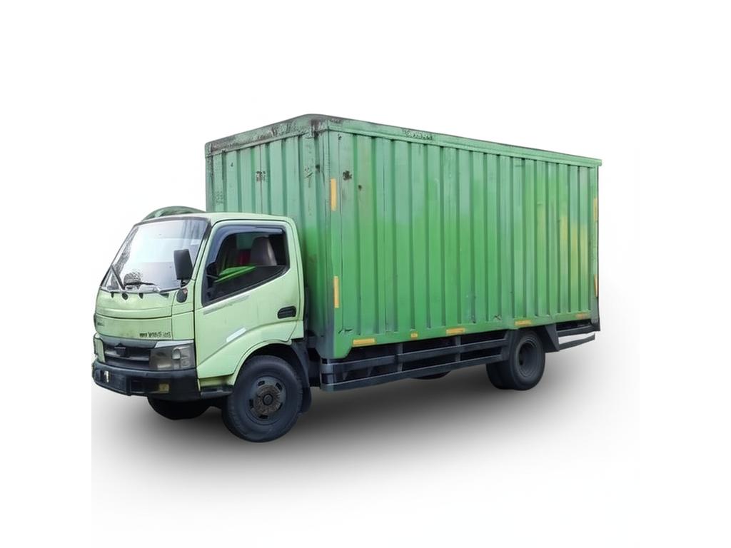 Truk CDD Box Bandung – Armada Pengiriman Barang Fauzi Transindo